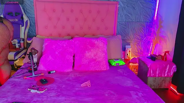 Snapshot of macasweet chatting on 03-26-26, 10:59 macasweet online show from 03-26-26, 10:59