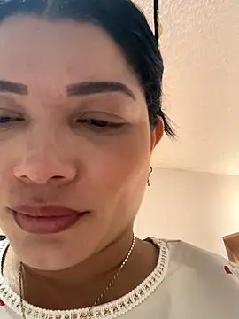 valerie lya online show from 10-26-25, 07:20