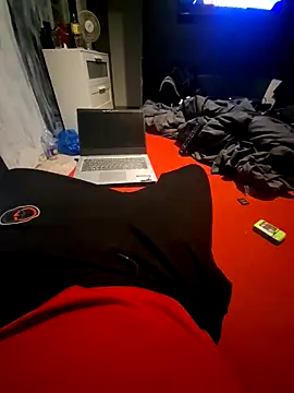 borooooo5 online show from 11-10-25, 08:41