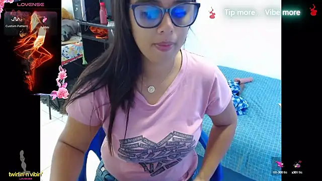 keyklin1 online show from 01-02-25, 12:24