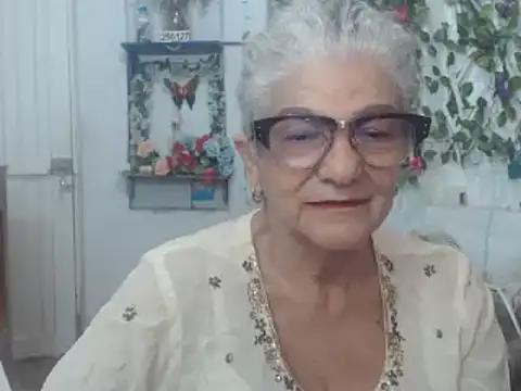 FunnyGrandma online show from 02-02-25, 12:09