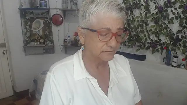 FunnyGrandma online show from 03-23-26, 12:14