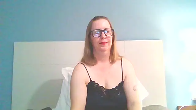SweetandNaughty1 online show from 03-04-25, 09:40