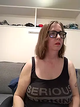 SweetandNaughty1 online show from 03-12-26, 10:32