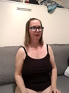 SweetandNaughty1 online show from 03-16-26, 03:34