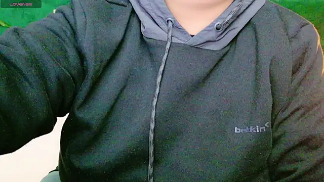 Snapshot of AleshaArabian chatting on 01-20-25, 08:29 AleshaArabian online show from 01-20-25, 08:29