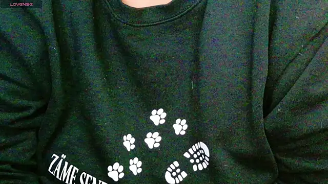 Snapshot of AleshaArabian chatting on 02-24-25, 07:41 AleshaArabian online show from 02-24-25, 07:41