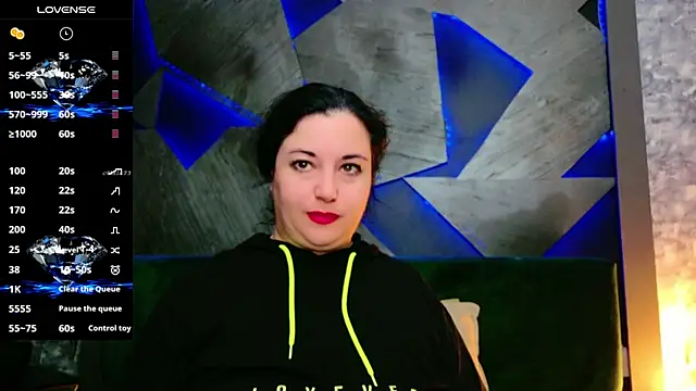 Snapshot of AleshaArabian chatting on 03-11-25, 03:37 AleshaArabian online show from 03-11-25, 03:37