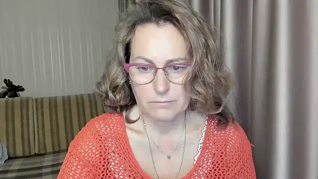 lauraoven online show from 12-03-24, 08:27