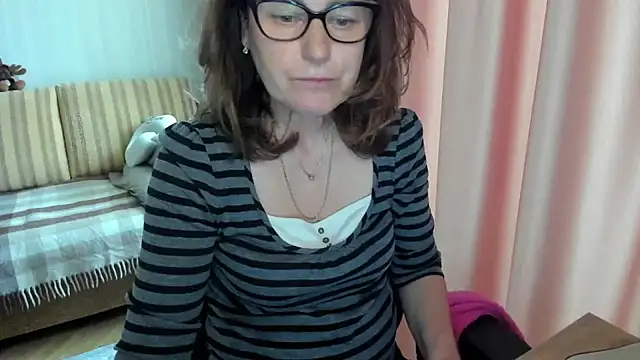 lauraoven online show from 05-03-26, 09:59
