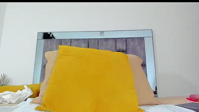 alyssia ocean online show from 10-26-25, 12:00