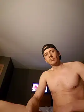 Snapshot of Antonio11111x chatting on 03-07-26, 03:14 Antonio11111x online show from 03-07-26, 03:14