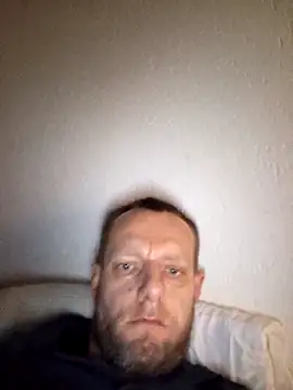 Snapshot of Kw8585kw chatting on 02-07-26, 05:00 Kw8585kw online show from 02-07-26, 05:00