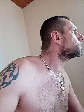 Snapshot of Kw8585kw chatting on 02-12-26, 10:21 Kw8585kw online show from 02-12-26, 10:21