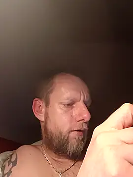 Snapshot of Kw8585kw chatting on 02-28-26, 03:40 Kw8585kw online show from 02-28-26, 03:40