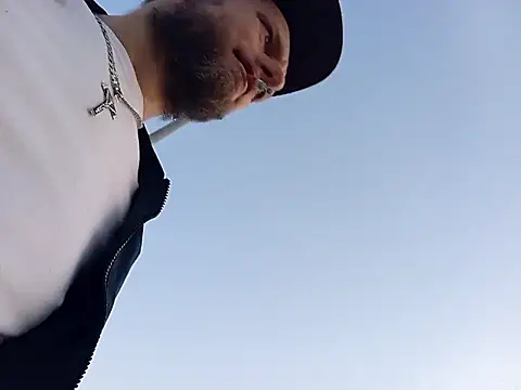 Snapshot of Kw8585kw chatting on 03-08-26, 04:55 Kw8585kw online show from 03-08-26, 04:55