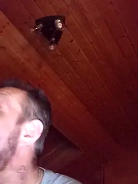 Snapshot of Kw8585kw chatting on 03-18-26, 01:42 Kw8585kw online show from 03-18-26, 01:42