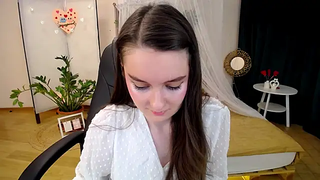 CloudGrace online show from 02-16-25, 09:27