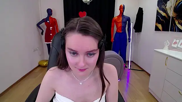 CloudGrace online show from 03-20-25, 06:19