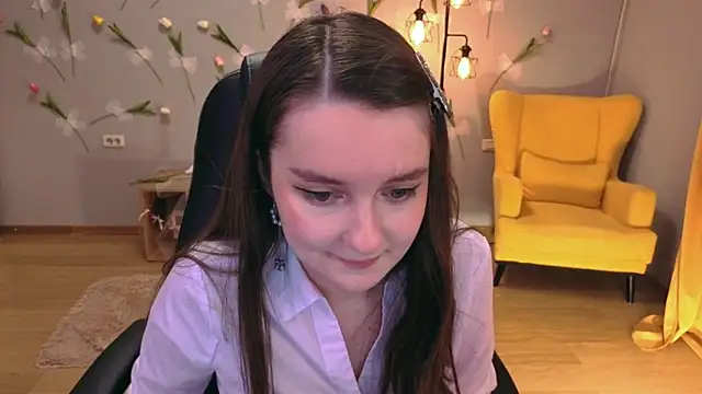 CloudGrace online show from 06-06-26, 06:23