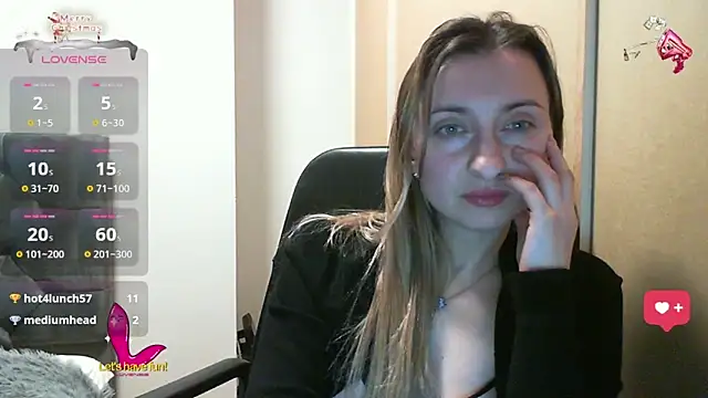 Snapshot of SusanCurt chatting on 03-20-25, 07:57 SusanCurt online show from 03-20-25, 07:57