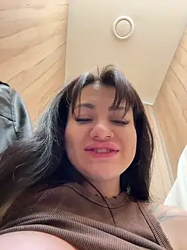 Wet  Bunny online show from 01-06-25, 09:41