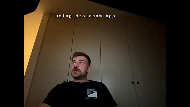 Snapshot of mrbigballs chatting on 10-04-25, 11:03 mrbigballs online show from 10-04-25, 11:03