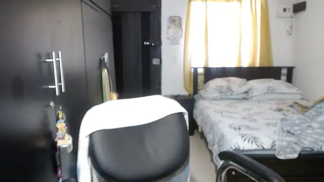 Snapshot of sensual_nataliee chatting on 02-10-25, 05:09 sensual nataliee online show from 02-10-25, 05:09