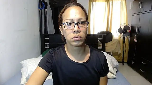 Snapshot of sensual_nataliee chatting on 03-05-25, 02:12 sensual nataliee online show from 03-05-25, 02:12