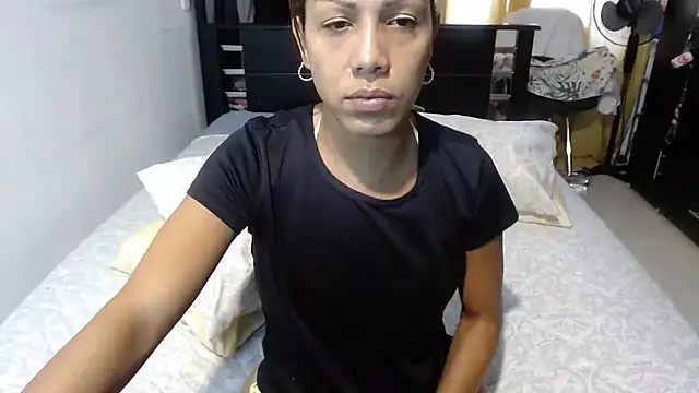 Snapshot of sensual_nataliee chatting on 03-12-25, 05:07 sensual nataliee online show from 03-12-25, 05:07