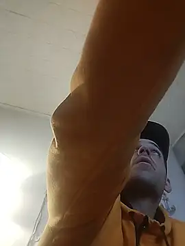 Codymc89 online show from 12-04-25, 02:54