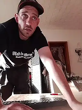 Snapshot of Codymc89 chatting on 04-20-26, 05:26 Codymc89 online show from 04-20-26, 05:26