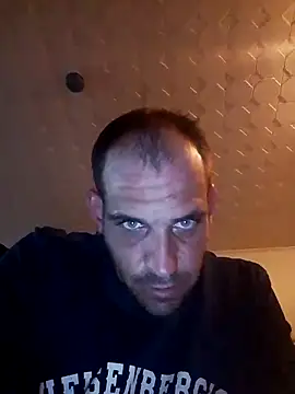 Snapshot of Codymc89 chatting on 05-06-26, 05:29 Codymc89 online show from 05-06-26, 05:29