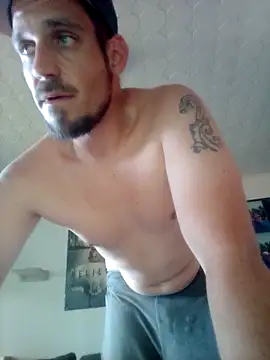 Codymc89 online show from 06-15-26, 07:21