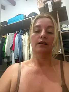 moniquerainx online show from 12-21-25, 11:45