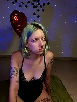 Rabit Snake online show from 02-19-25, 03:28