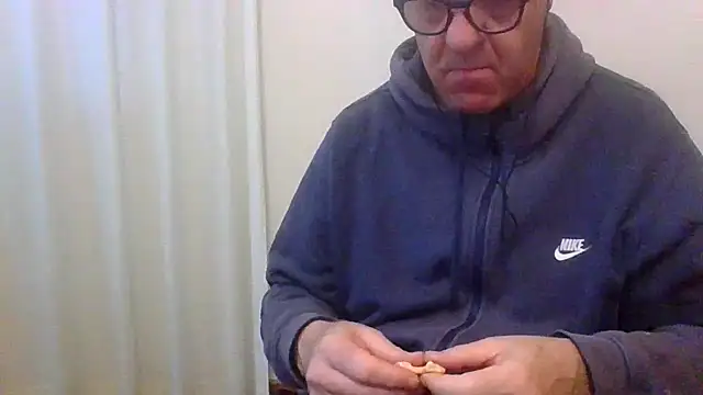 ANONIMO7735 online show from 05-01-26, 03:44