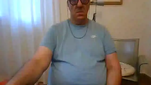 ANONIMO7735 online show from 06-11-26, 04:21