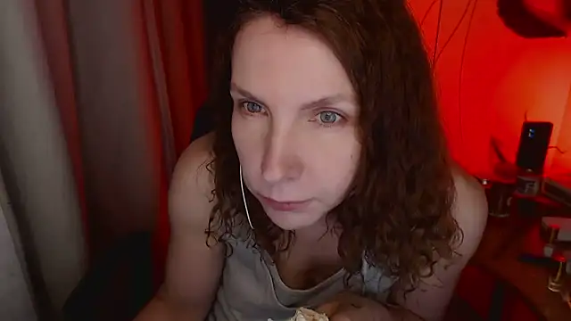 JohansonKatie online show from 01-19-25, 01:01