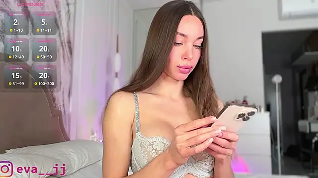 Snapshot of Eva_JJ chatting on 04-03-26, 01:58 Eva JJ online show from 04-03-26, 01:58