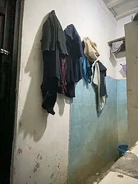 Snapshot of ditiya18 chatting on 12-20-25, 03:02 ditiya18 online show from 12-20-25, 03:02