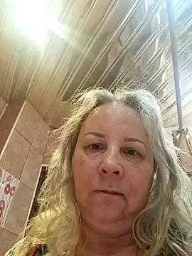 Snapshot of Janahotty chatting on 03-15-25, 12:45 Janahotty online show from 03-15-25, 12:45