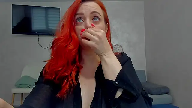 Snapshot of emilianna666 chatting on 04-18-26, 08:51 emilianna666 online show from 04-18-26, 08:51