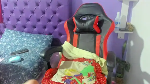 Margoth clain online show from 09-11-25, 11:27