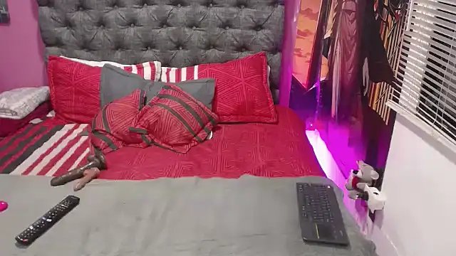 JEENEVIEVE online show from 03-02-26, 06:48