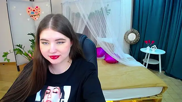 NicoleFoxery online show from 02-17-25, 09:41