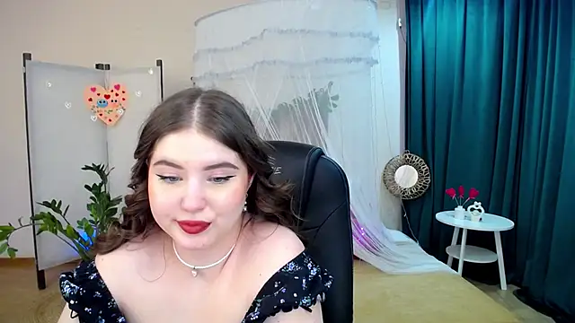 NicoleFoxery online show from 02-21-25, 09:34