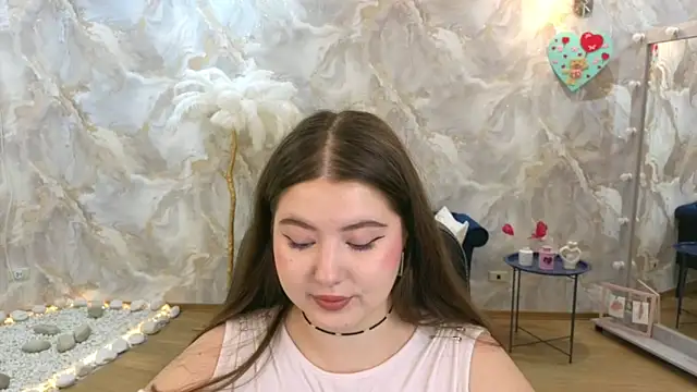 Snapshot of NicoleFoxery chatting on 02-17-26, 06:25 NicoleFoxery online show from 02-17-26, 06:25