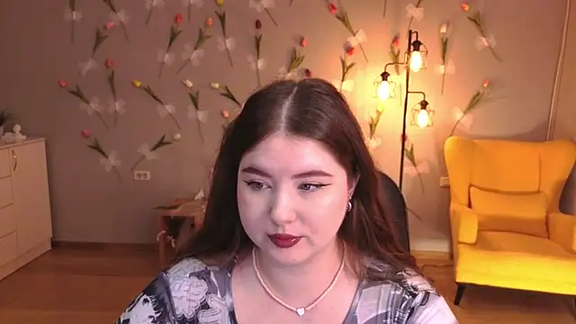 NicoleFoxery online show from 05-09-26, 06:24
