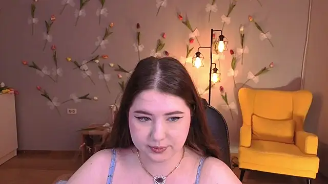 Snapshot of NicoleFoxery chatting on 06-30-26, 06:42 NicoleFoxery online show from 06-30-26, 06:42